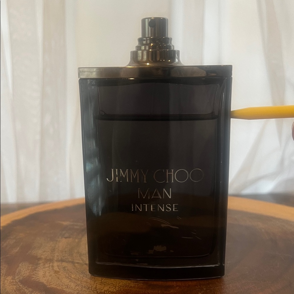 Jimmy Choo Man Intense Black Bottle